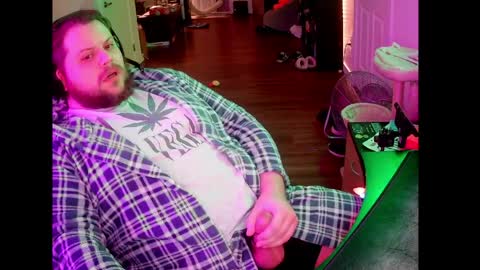 HungStepSon online show from April 4, 11:18 am