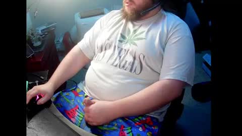 HungStepSon online show from July 24, 9:38 am