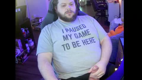 HungStepSon online show from April 25, 1:52 pm