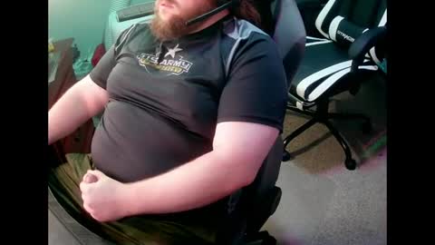 HungStepSon online show from August 1, 10:36 am