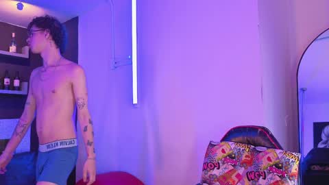 Nova Salvatore online show from April 9, 8:48 pm