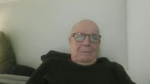 oggi95 online show from November 26, 4:43 pm