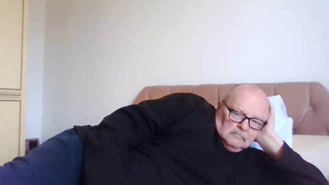 old_fkrr_ online show from April 14, 8:58 am