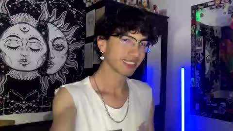 Oliver fast online show from October 18, 8:08 am