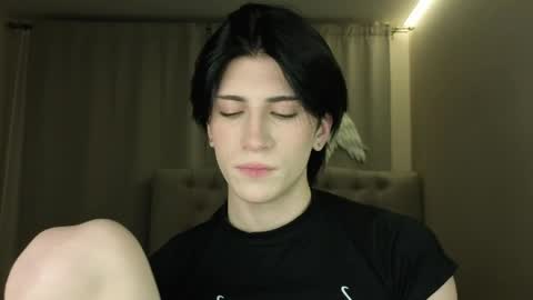 oliver online show from April 15, 7:58 pm