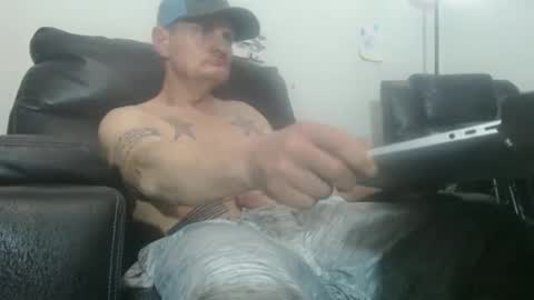 omgluvit12 online show from December 16, 12:49 pm