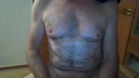 ooehot online show from June 14, 6:26 am