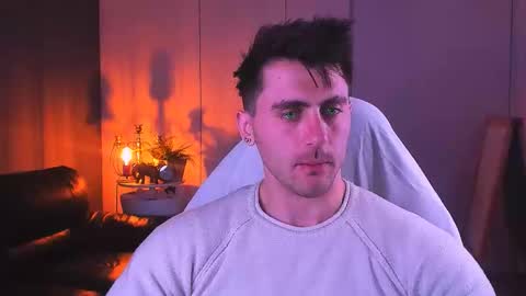 Oscar online show from October 13, 9:32 pm