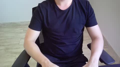 outroemail1807 online show from April 17, 3:15 pm