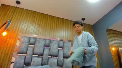 Owen Johnson online show from March 22, 11:37 am