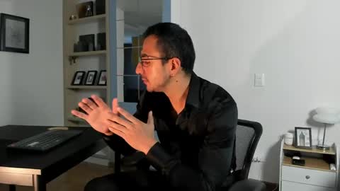 pablo rincon95 online show from May 22, 12:21 pm