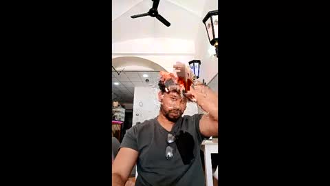 palmal_4 online show from April 18, 12:39 pm