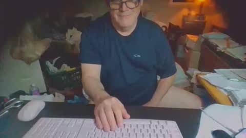 papichulo_xo online show from March 21, 5:44 am