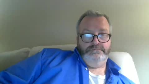 passporttraveler1 online show from February 26, 12:27 am