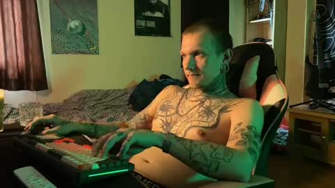 Paul online show from April 16, 3:17 am