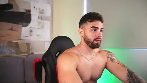 Paul Phoenix online show from March 24, 8:13 pm