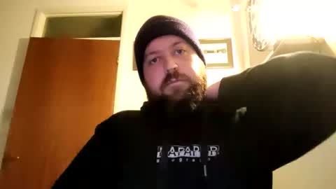 pauluk24 online show from January 13, 8:30 am