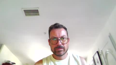 pchittt online show from June 27, 8:50 am