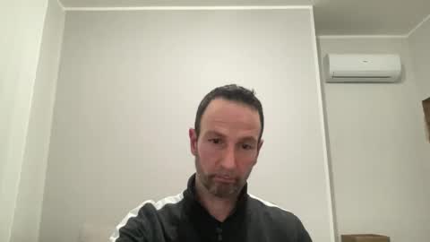 peppinslosqualo online show from February 25, 7:25 pm