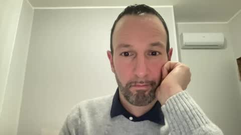 peppinslosqualo online show from February 14, 6:51 pm