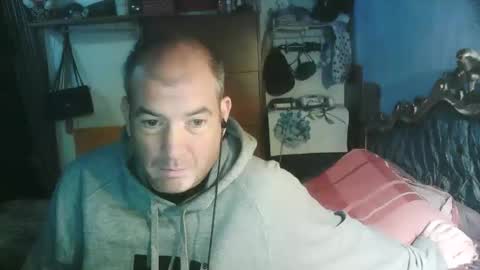 pets76 online show from November 27, 6:55 pm