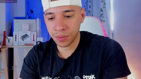 Petter  Coleman online show from April 18, 7:07 pm