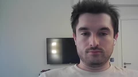 PhilipBorison online show from February 6, 12:24 pm