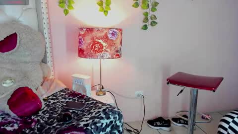 PHILLIP online show from March 21, 8:19 am