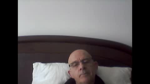 pikuz47 online show from January 9, 9:47 am