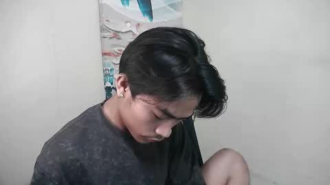 pinoy_palautogxxx online show from May 28, 3:10 pm