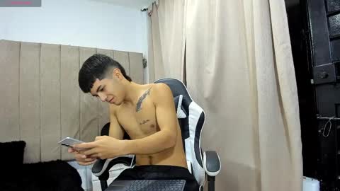 pipe hot04 online show from May 12, 4:32 am