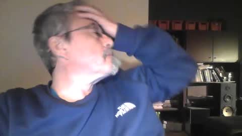 pipi2704 online show from February 21, 10:37 pm