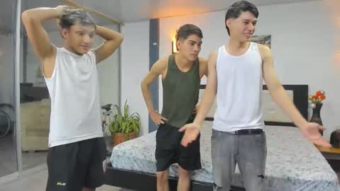   online show from January 31, 11:14 pm