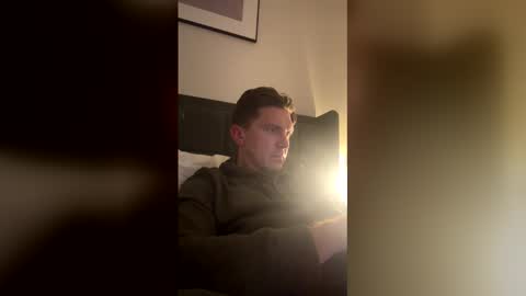 alleyesonme online show from March 1, 3:28 am