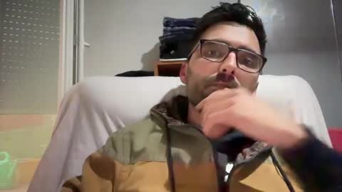 pollabeta online show from April 4, 1:08 pm