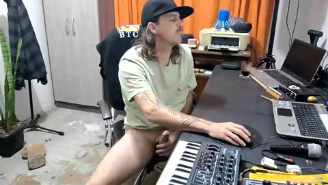 porngreen10 online show from September 24, 6:46 am