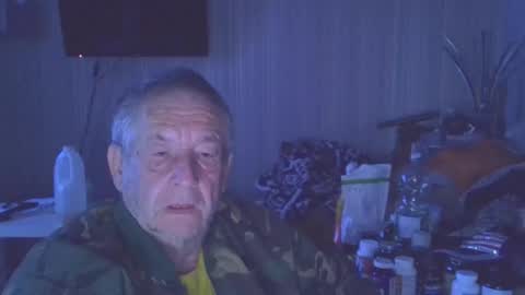 projectorepson online show from April 11, 6:44 pm