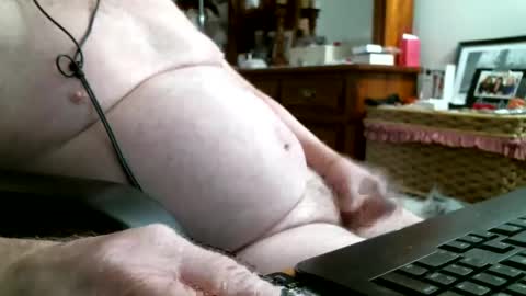 puppydog56 online show from October 30, 7:48 pm