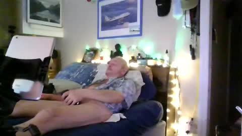 Quantum Orator online show from February 27, 8:59 am