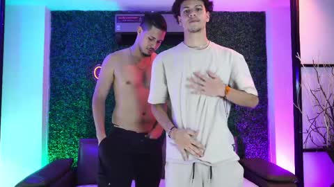 querhyussavagestuds online show from May 1, 9:06 pm