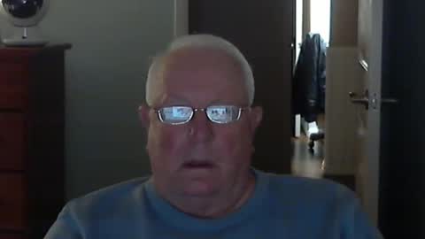 raiderman215 online show from February 18, 2:37 pm