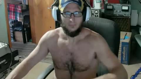 Randall online show from June 6, 8:04 pm
