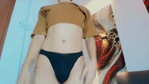 raphael_nyon1 online show from May 29, 4:11 am
