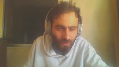 re491368 online show from April 13, 7:53 am