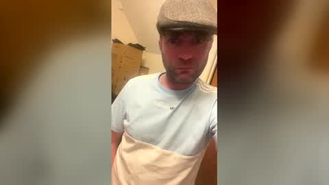 redvers1 online show from April 17, 11:51 pm