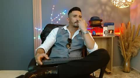   REIKO  online show from March 7, 7:55 pm