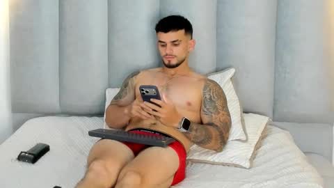 ricardogonzalez666 online show from April 30, 4:25 pm