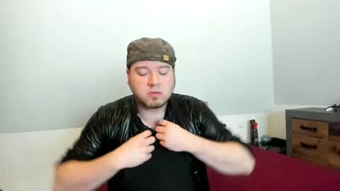 rlplover9 online show from December 29, 9:52 pm