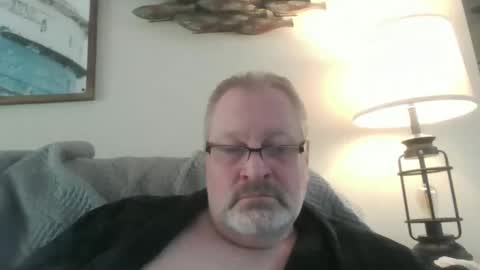 rob872217 online show from March 12, 1:30 pm