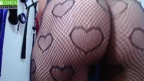 Thiago independent model online show from April 10, 4:36 pm